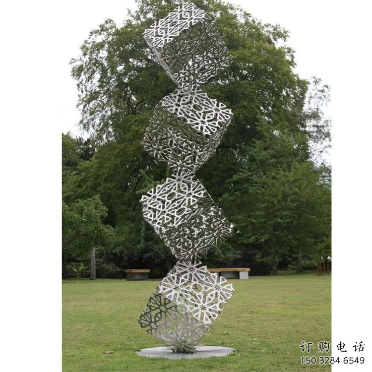 幾何體雕塑生產(chǎn)，鋼管組合，不銹鋼幾何體雕塑展品