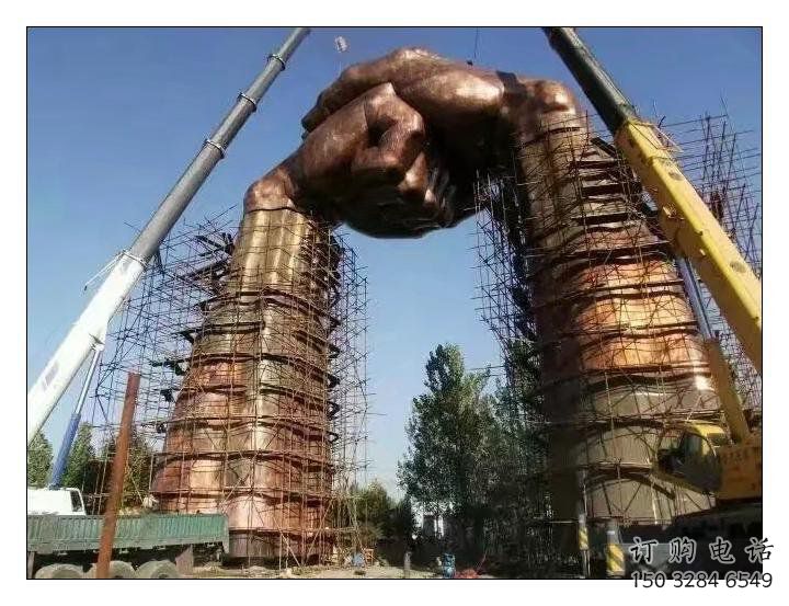 拳頭雕塑供需，室外軟裝，金屬不銹鋼拳頭雕塑制作