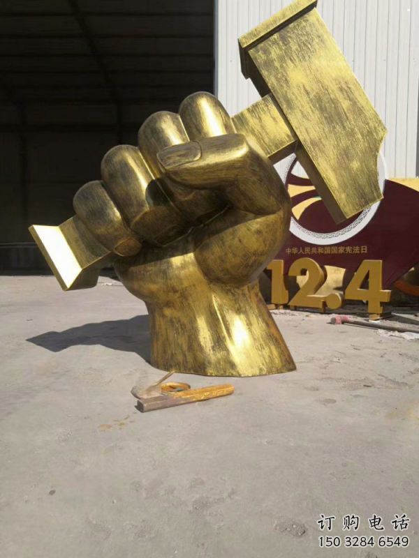 拳頭雕塑優選，景區案例，抽象不銹鋼拳頭雕塑選用