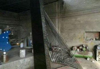 馬頭琴雕塑優(yōu)選，城市裝飾，不銹鋼馬頭琴雕塑訂做