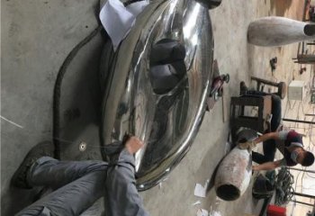 鏡面球雕塑定做，小區雕塑，不銹鋼球雕塑制造商