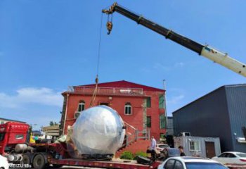 鏡面球雕塑制造商，戶外擺放，不銹鋼球雕塑供應