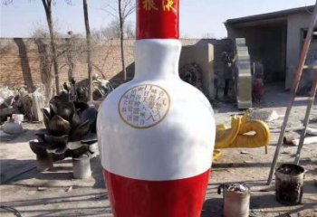 酒瓶雕塑生產(chǎn)，藝術(shù)雕塑，各類玻璃鋼酒瓶雕塑定制