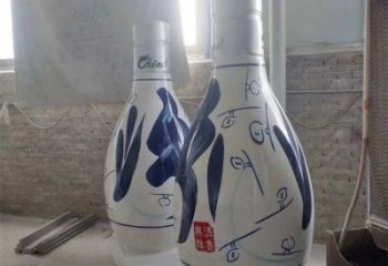 洋酒瓶雕塑通用，街頭雕塑，玻璃鋼洋酒瓶雕塑標準