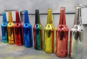 啤酒瓶雕塑通用，戶外雕塑，玻璃鋼啤酒瓶雕塑供應