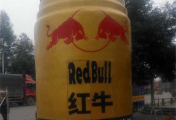 飲料瓶雕塑制造商，小區擺件，玻璃鋼飲料瓶雕塑提供