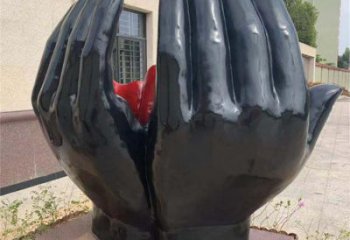 火球雕塑選用，美陳雕塑，鑄銅手托火球雕塑廠家