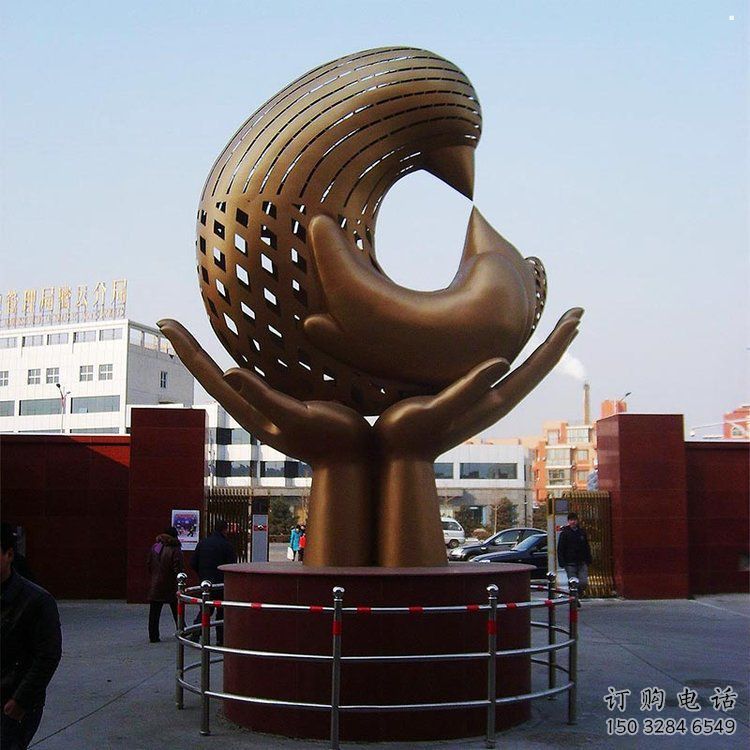 雙手雕塑系列精選，小區雕塑，不銹鋼雙手雕塑定做廠家