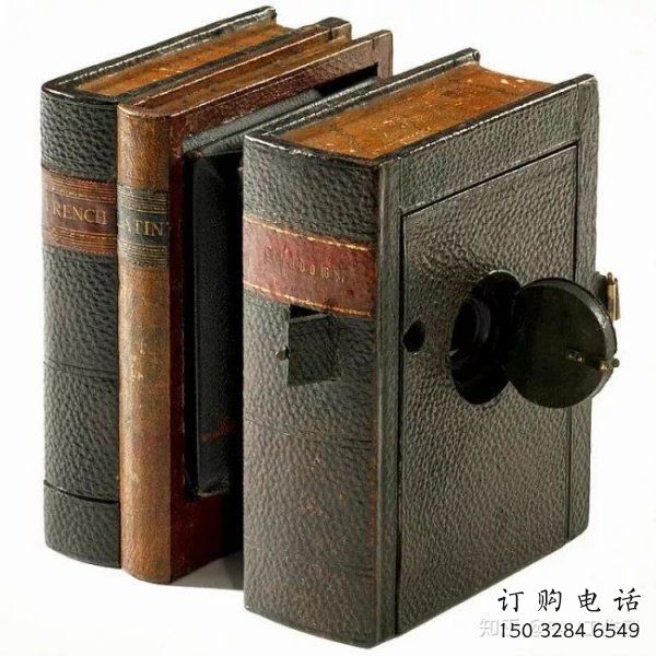 銅書籍雕塑廠家，金屬組合，銅書籍雕塑定做