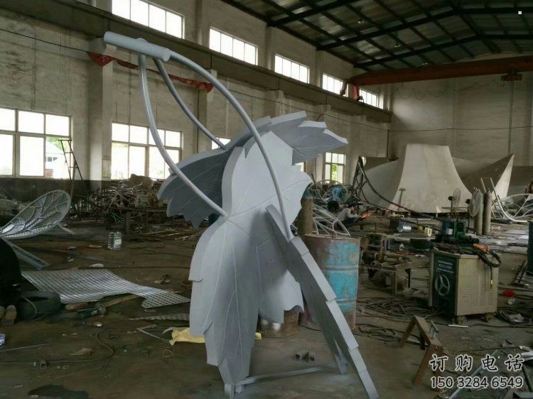 楓葉雕塑生產，景區案例，景觀不銹鋼楓葉雕塑優選