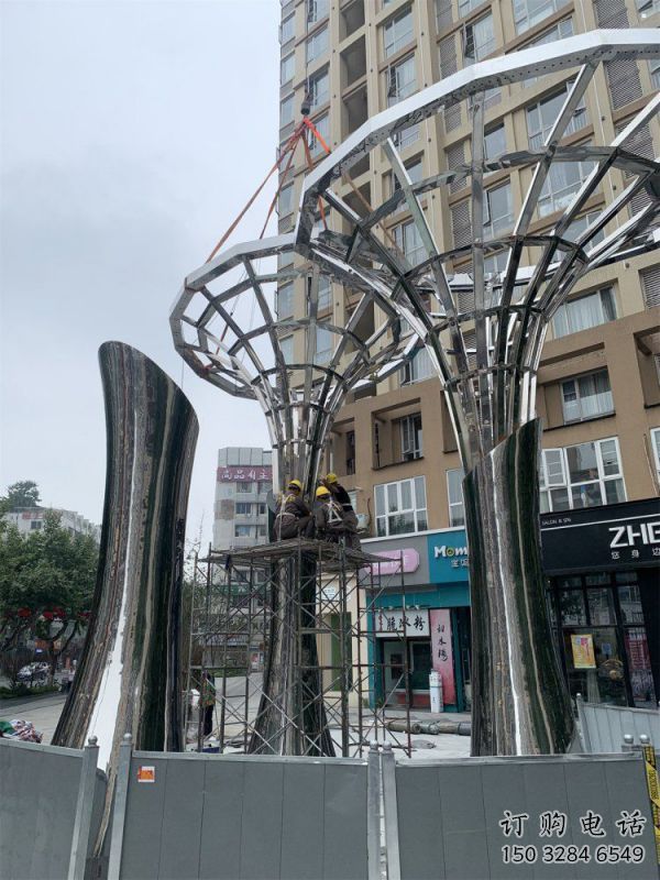 遮陽(yáng)樹(shù)雕塑優(yōu)選，室外雕塑，彩繪鏤空遮陽(yáng)樹(shù)雕塑優(yōu)選