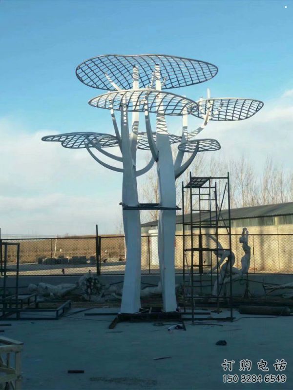 蘑菇樹雕塑承接，景區案例，幾何鏤空蘑菇樹雕塑承接