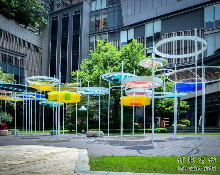 傘樹雕塑供應，圓雕體系，景觀鏤空傘樹雕塑制作