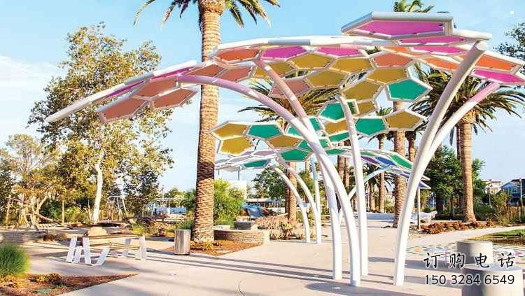 傘樹(shù)雕塑供求，景區(qū)案例，景觀鏤空傘樹(shù)雕塑精選