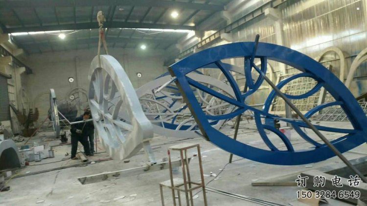 燈光樹葉雕塑訂做，室外軟裝，鏤空燈光樹葉雕塑供應