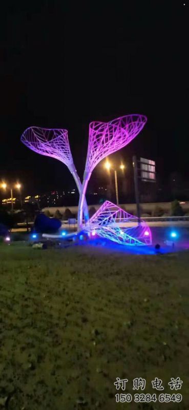 樹葉雕塑供需，室外軟裝，金屬燈光樹葉雕塑制作