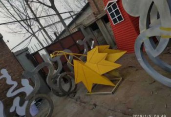 楓葉雕塑制作，園林裝飾，建筑烤漆楓葉雕塑廠家