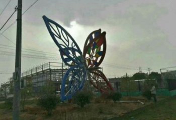 燈光樹葉雕塑供應，多彩藝術，別墅燈光樹葉雕塑廠家