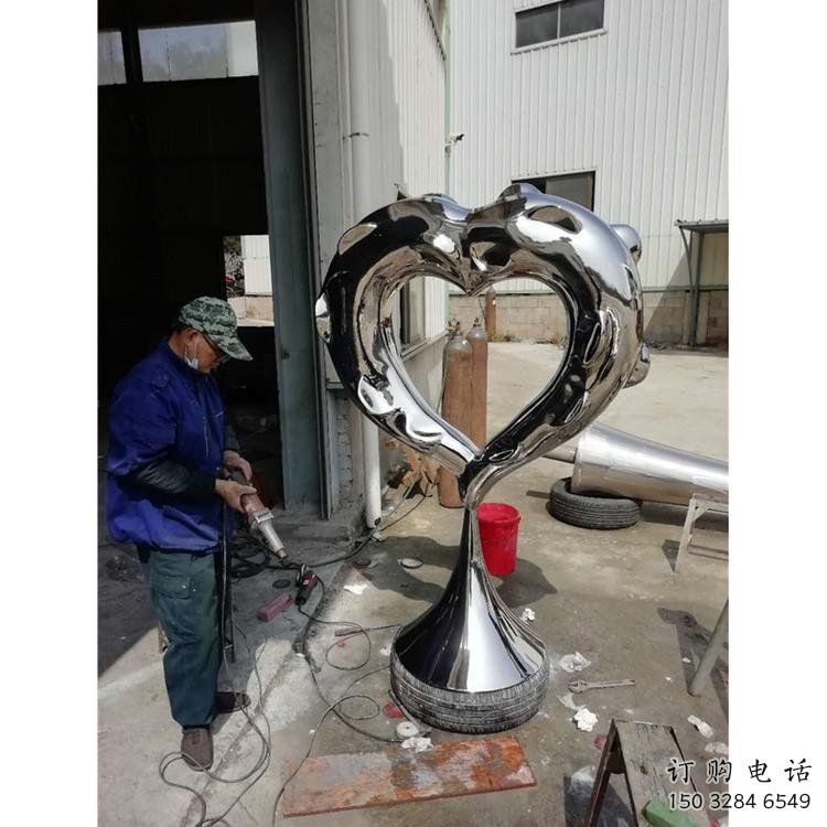 心形雕塑工廠選用，街道標識，景觀鏡面心形雕塑批發