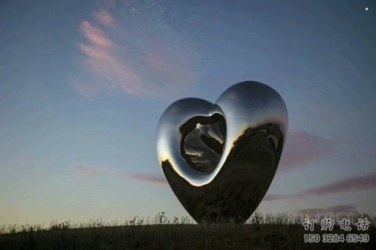 心形球雕塑訂做，城市裝飾，不銹鋼心形球雕塑展品