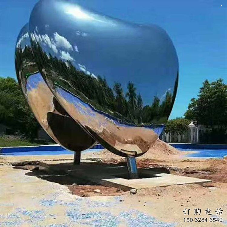 心形球雕塑工廠標準，多彩藝術，不銹鋼心形球雕塑供應