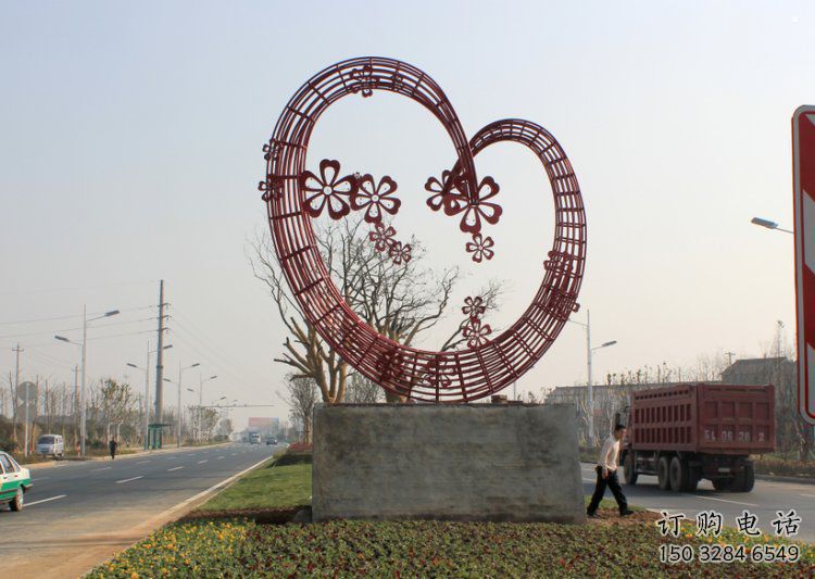 住宅小區愛心雕塑