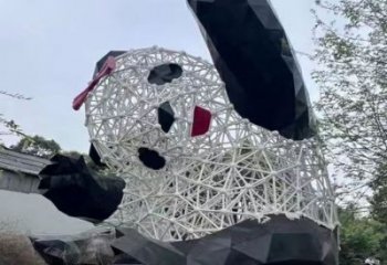 景區(qū)熊貓雕塑優(yōu)選，圓雕體系，鏤空切面熊貓雕塑選定