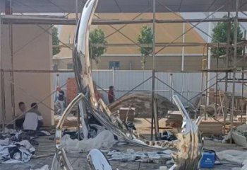 羽毛雕塑通用，街景小品，鏡面羽毛雕塑制造廠家