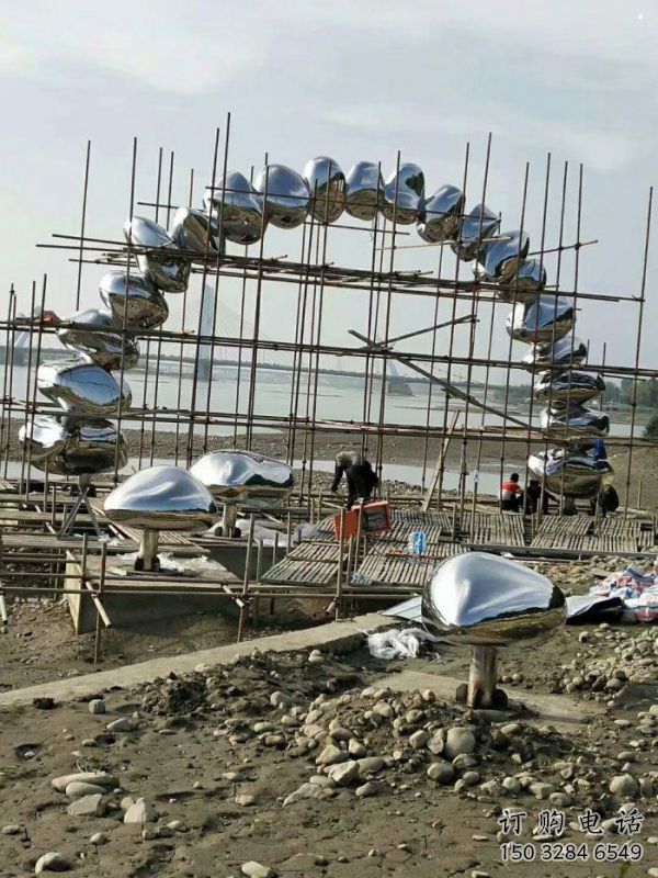 鵝卵石門頭雕塑，創意藝術設計，不銹鋼景觀大門雕塑