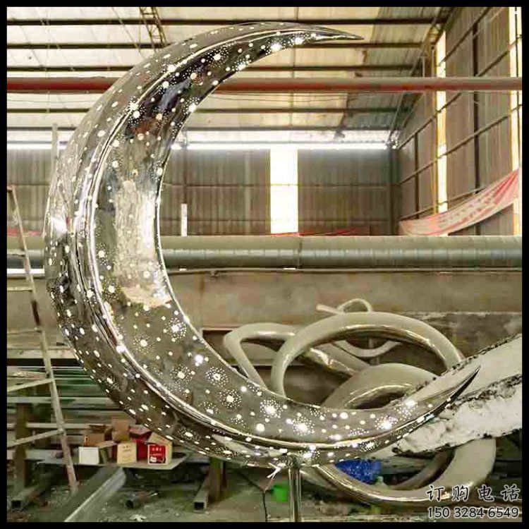 月亮雕塑標(biāo)準(zhǔn)，廣場雕塑，鏤空月亮雕塑廠家供給