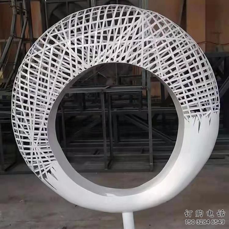 圓環雕塑精選，景區雕塑，環境鏤空圓環雕塑提供