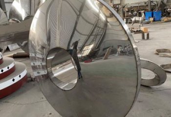 圓鏡雕塑廠家，地標擺件，不銹鋼圓鏡雕塑造型生產商