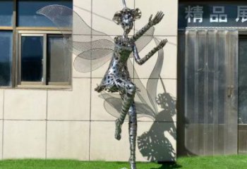 現代鏤空舞者雕塑承接，歐式風格，鐵藝跳舞雕塑精選