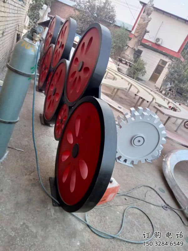 車輪雕塑標準，彩鋼制作，景觀車輪雕塑優價