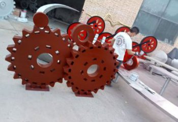 車輪雕塑定制制造，歐式風(fēng)格，車輪雕塑裝飾供給