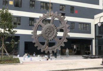 車輪雕塑工廠優選，城市裝飾，景觀車輪雕塑供給