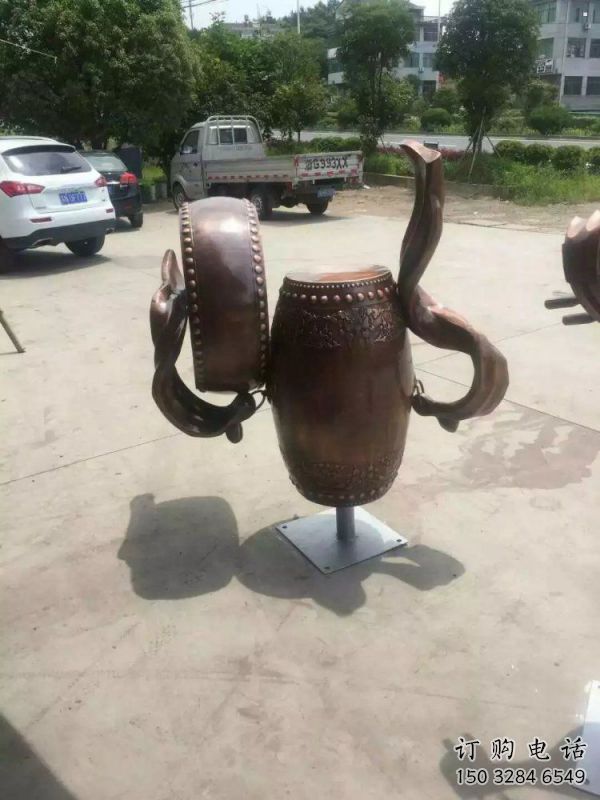 銅鼓雕塑觀賞型，廣場(chǎng)系列，民俗銅鼓雕塑優(yōu)選