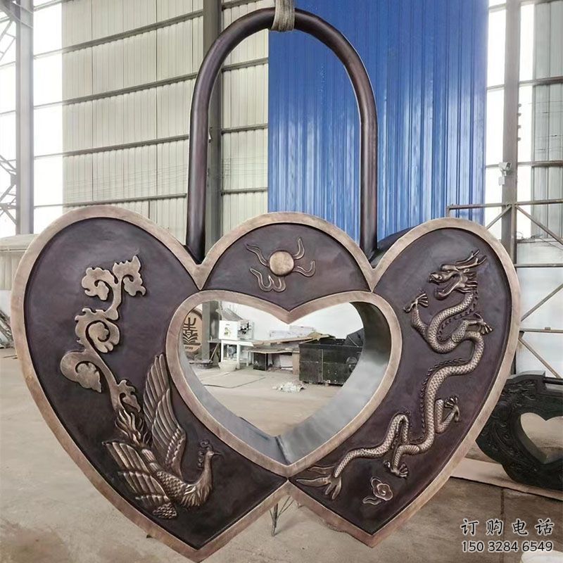 景觀鎖子雕塑制造，歐式風格，玻璃鋼鎖子雕塑定價