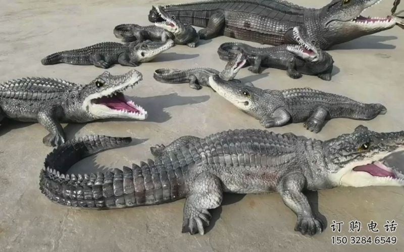 柳州園林鱷魚(yú)雕塑