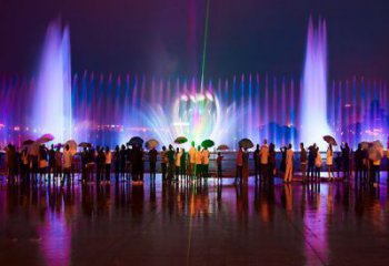 柳州水景程控噴泉雕塑，高噴循環噴水方式設計