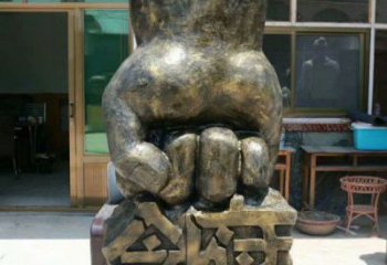 隨州握拳雕塑訂做，歐式風格，玻璃鋼握拳雕塑廠家選定
