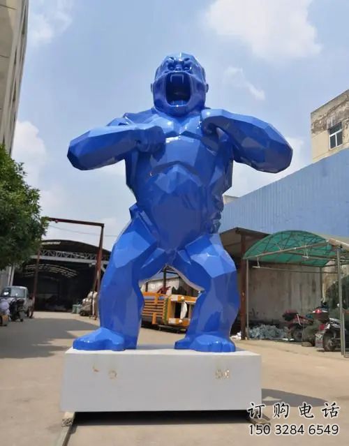 延邊彩繪黑猩猩雕塑